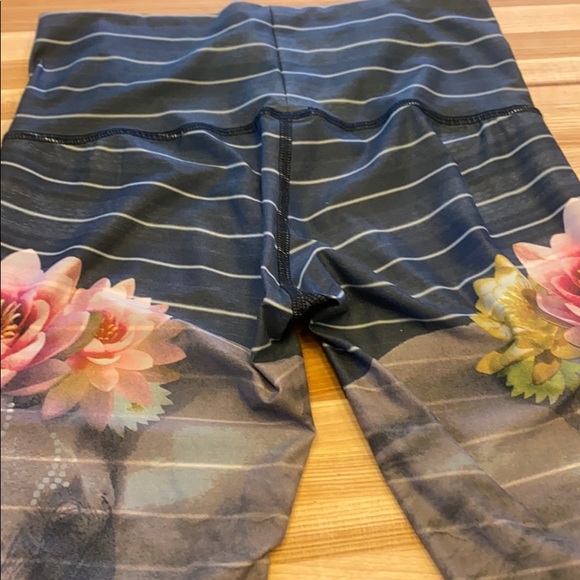 Teeki leggings, Gray, Size Small - Picture 4 of 5